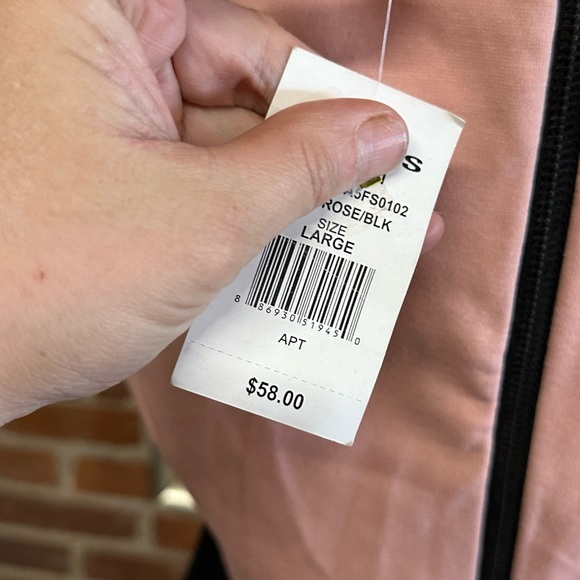 Peach 🍑 black dress - Picture 3 of 7